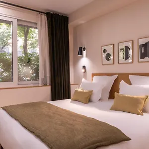  Couette-café CMG - Boutique Hôtel chambre - 3P - Auteuil/ Michel Ange