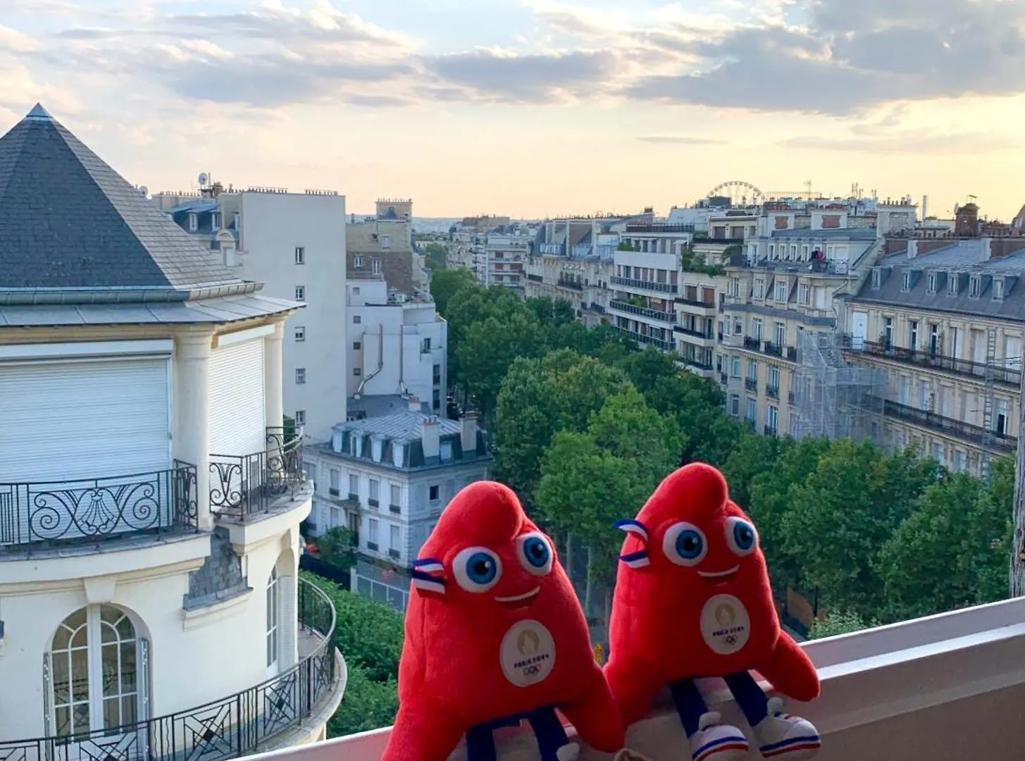Bed and Breakfast Trocadero & Eiffel Tower Париж