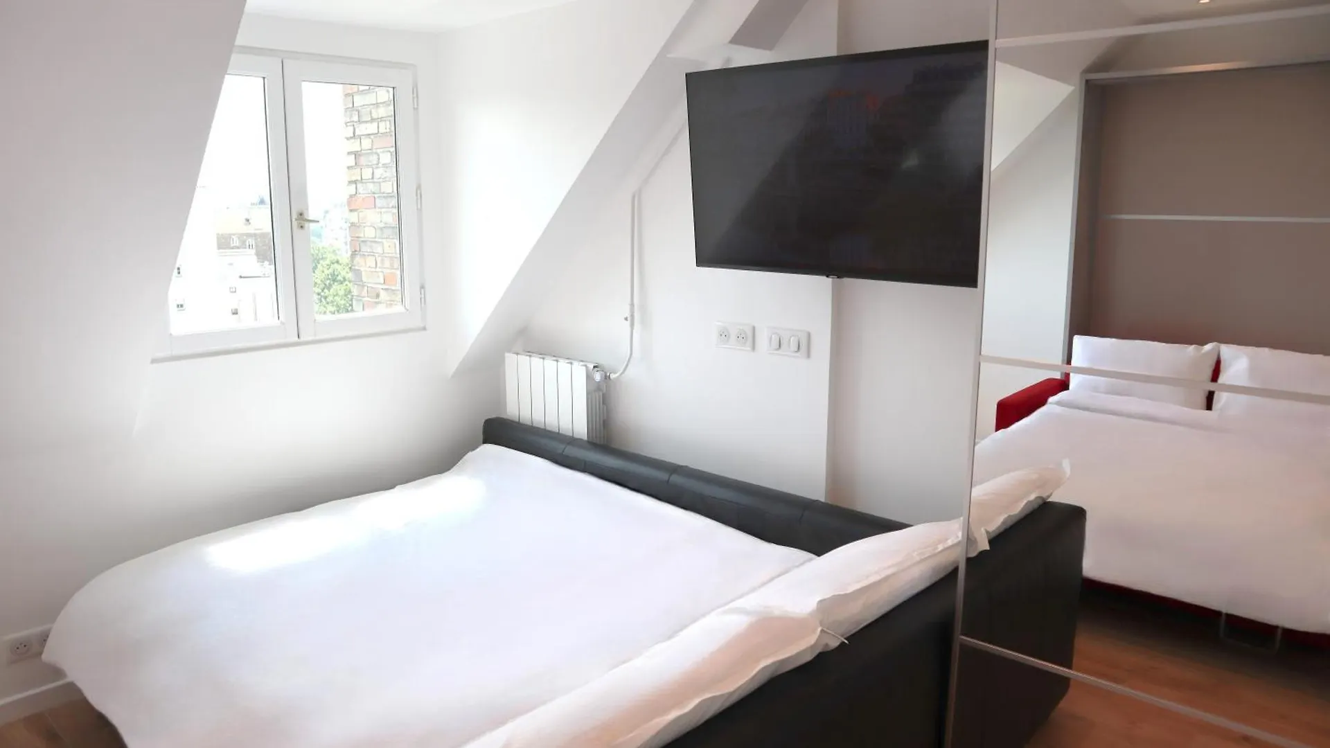 Bed & Breakfast Bed and Breakfast Trocadero & Eiffel Tower Paříž